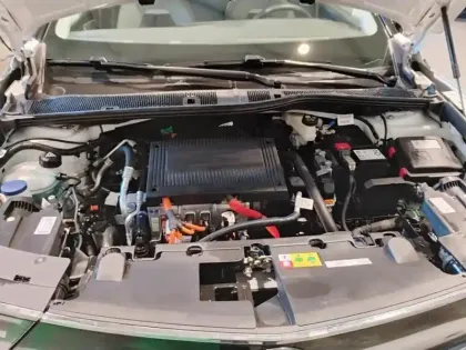 Photo 6 Opel Mokka  Electrique 136 ch & Batterie 50 kWh Elegance