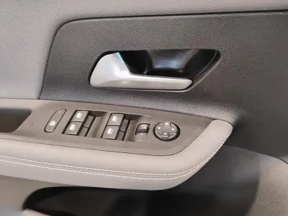 Photo 19 Opel Mokka  Electrique 136 ch & Batterie 50 kWh Elegance