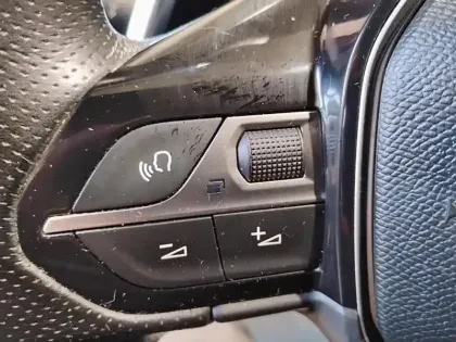 Photo 18 Peugeot 3008  1.6 BlueHDi 120ch S&S EAT6 GT Line