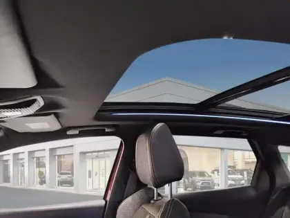 Photo 24 Peugeot 3008  1.6 BlueHDi 120ch S&S EAT6 GT Line