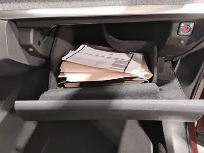 Photo 15 Peugeot 3008  1.6 BlueHDi 120ch S&S EAT6 GT Line