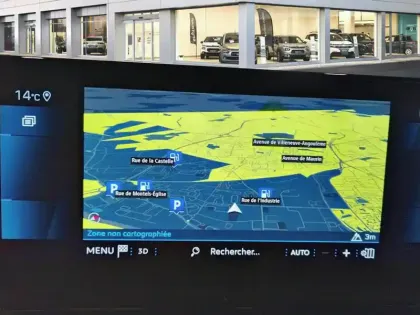 Photo 21 Peugeot 5008  Hybrid 136 e-DCS6 Allure Pack