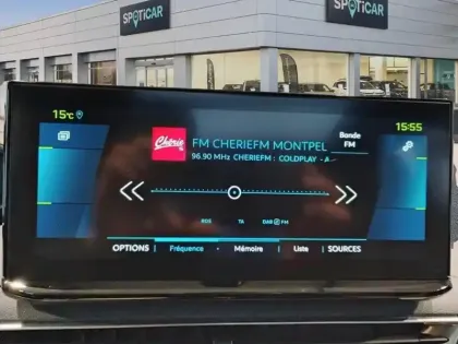 Photo 10 Peugeot 3008  Hybrid 225 e-EAT8 GT Pack