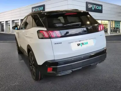 Photo 29 Peugeot 3008  Hybrid 225 e-EAT8 GT Pack