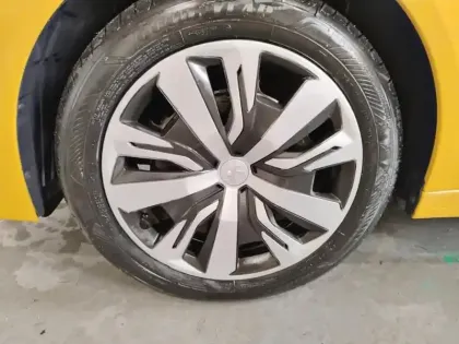 Photo 14 Peugeot 208  PureTech 75 S&S BVM5 Active Pack