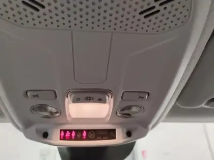 Photo 24 Peugeot 208  PureTech 75 S&S BVM5 Active Pack