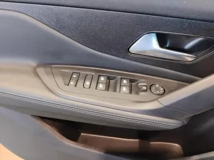 Photo 19 Peugeot 308  SW PureTech 130ch S&S BVM6 Allure