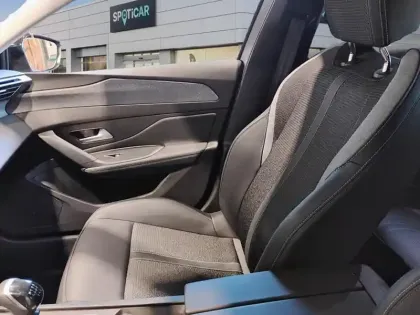 Photo 8 Peugeot 308  SW PureTech 130ch S&S BVM6 Allure