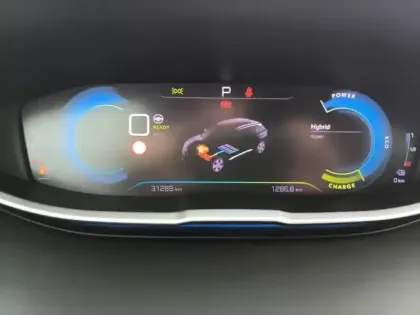 Photo 20 Peugeot 3008  Hybrid 180 e-EAT8 Allure Pack