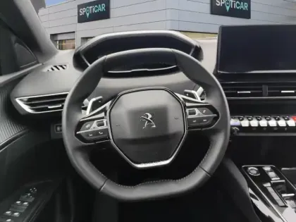 Photo 11 Peugeot 3008  Hybrid 180 e-EAT8 Allure Pack