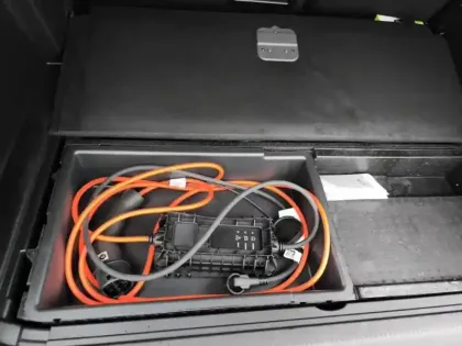 Photo 26 Peugeot 3008  Hybrid 180 e-EAT8 Allure Pack