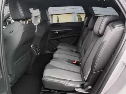 Photo 22 Peugeot 5008  PureTech 130ch S&S EAT8 Allure Pack