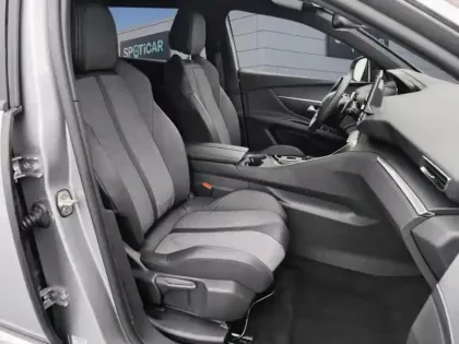 Photo 8 Peugeot 5008  PureTech 130ch S&S EAT8 Allure Pack