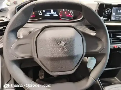 Photo 11 Peugeot 208  PureTech 75 S&S BVM5 Like