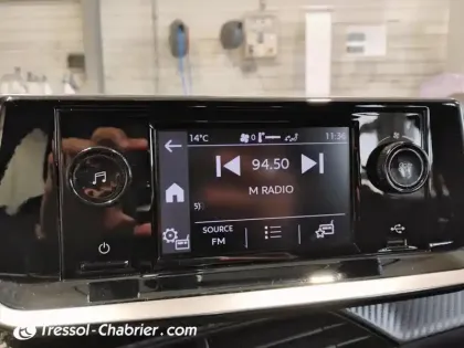 Photo 25 Peugeot 208  PureTech 75 S&S BVM5 Like