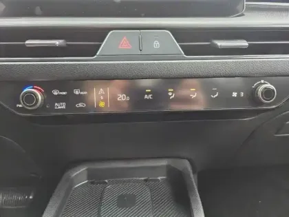 Photo 14 Kia Stonic  1.0 T-GDi 115ch MHEV Active DCT7