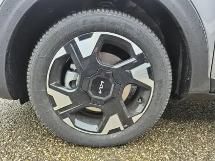 Photo 8 Kia Stonic  1.0 T-GDi 115ch MHEV Active DCT7