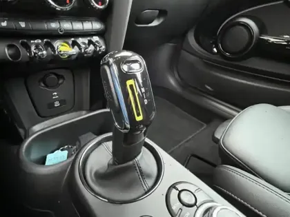 Photo 9 Mini Mini  Cooper SE 184ch Edition Premium BVA 5CV