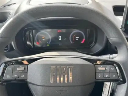 Photo 10 Fiat Doblo Gén. III Ph2 Pack Premium Connect 4