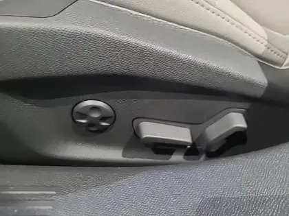 Photo 12 Citroën C5  X 1.6 Hybride rechargeable 225ch HYPNOS boite automatique