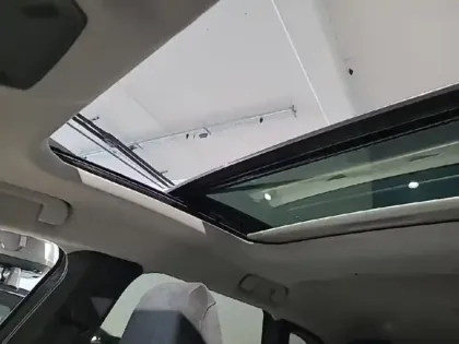 Photo 13 Citroën C5  X 1.6 Hybride rechargeable 225ch HYPNOS boite automatique