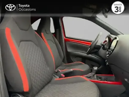 Photo 5 Toyota Aygo  X 1.0 VVT-i 72ch Design S-CVT