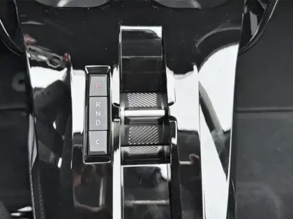 Photo 11 Citroën C3 Aircross  Electrique 113ch 54,2kWh autonomie étendue PLUS