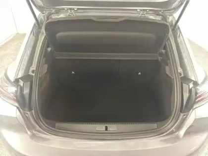 Photo 8 Peugeot 208  1.2 Hybrid 110ch Allure e-DCS6