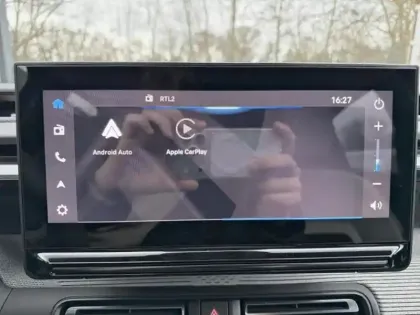 Photo 12 Citroën C3  1.2 Turbo 100ch MAX