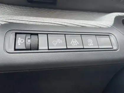 Photo 12 Citroën C3  1.2 Turbo 100ch MAX