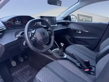 Photo 8 Peugeot 208  1.2 100ch S&S Style