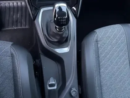 Photo 11 Peugeot 208  1.2 100ch S&S Style