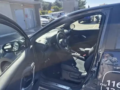 Photo 10 Toyota Yaris  Cross 130h GR Sport MY25