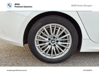 Photo 7 BMW Serie 3 Série 3 320iA 184ch Luxury