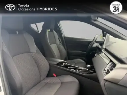 Photo 5 Toyota C-HR  1.8 Hybride 122ch Design Ultimate E-CVT