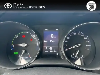 Photo 13 Toyota C-HR  1.8 Hybride 122ch Design Ultimate E-CVT
