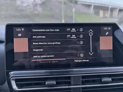 Photo 10 Citroën C5 aircross  1.5 BlueHDi 130ch MAX boite automatique