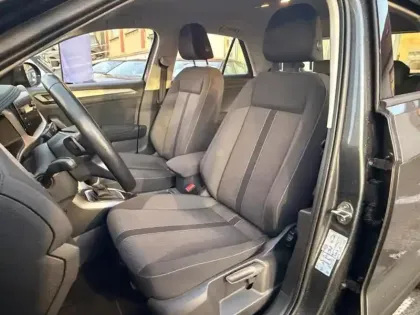 Photo 14 Volkswagen T-roc  1.5 TSI EVO 150ch Life DSG7