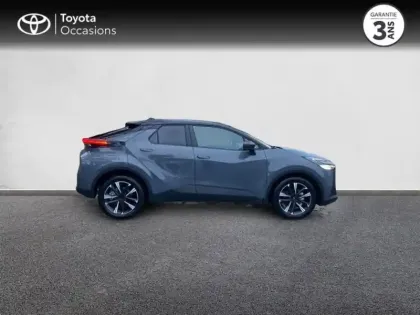 Photo 8 Toyota C-HR  1.8 Hybride 140ch Graphic MY26