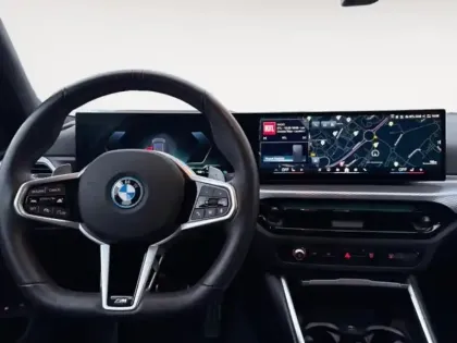 Photo 9 BMW Serie 3 Série 3 Touring 330eA xDrive 292ch M Sport