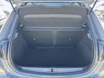 Photo 7 Peugeot 208  1.2 Hybrid 100ch Allure e-DCS6