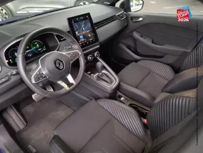 Photo 14 Renault Clio  1.6 E-Tech 145ch full hybrid esprit Alpine GPS