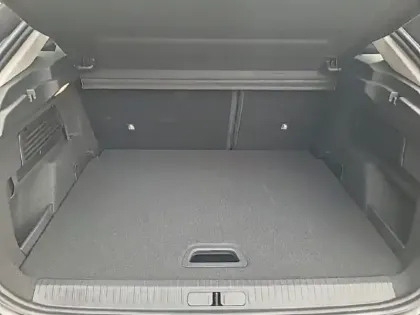 Photo 6 Citroën C4  1.2 PureTech 130ch S&S PLUS Automatique