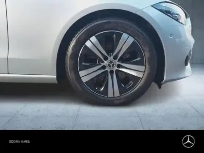 Photo 8 Mercedes Classe C  200 d 163ch Avantgarde Line