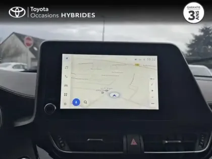 Photo 6 Toyota C-HR  122h Distinctive 2WD E-CVT MY22