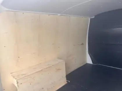 Photo 13 Volkswagen Transporter  Fg 2.8T L1H1 2.0 TDI 150ch Business Plus