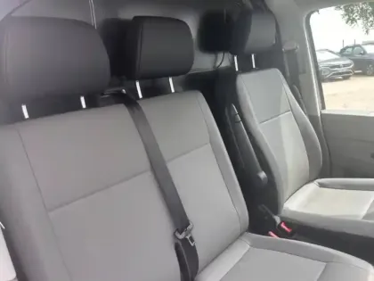 Photo 6 Volkswagen Transporter  Fg 2.8T L1H1 2.0 TDI 150ch Business Plus