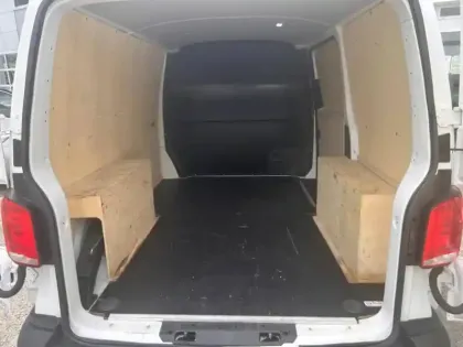 Photo 7 Volkswagen Transporter  Fg 2.8T L1H1 2.0 TDI 150ch Business Plus