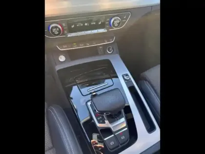 Photo 14 Audi Q5  Sportback 55 TFSI e 367ch S line quattro S tronic 7