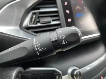 Photo 14 Peugeot 308  1.2 PureTech 110ch E6.c S&S Style